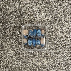 Blue and Cream Press-on Nails